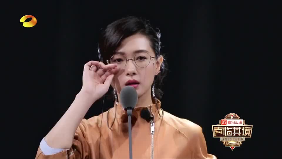 万茜解锁边唱边配的模式,俏皮长发公主唱歌也太好听了