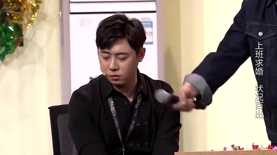 欢乐喜剧人:肖旭这哥还咋唱,本是求婚准备的,被老板搅了局!