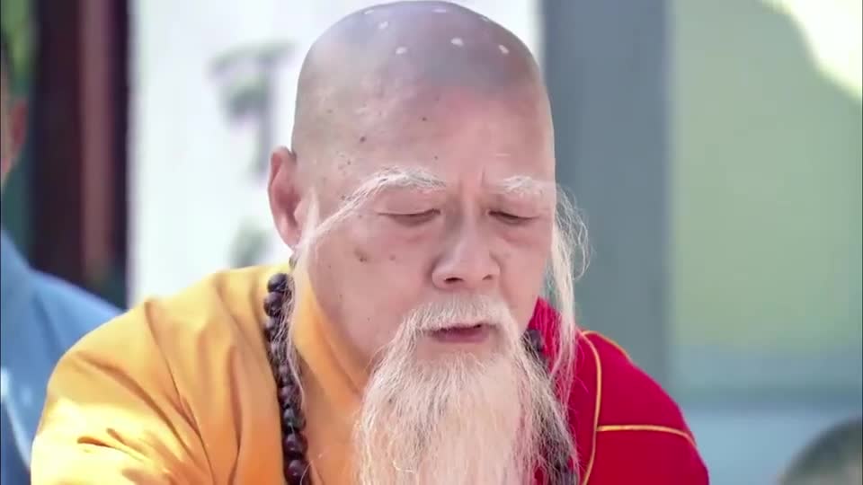 少林寺传奇藏经阁子豪回到少林寺方丈说到唯一办法是易筋经