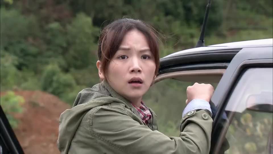 野鸭子2:母女二人重逢,相拥在一起