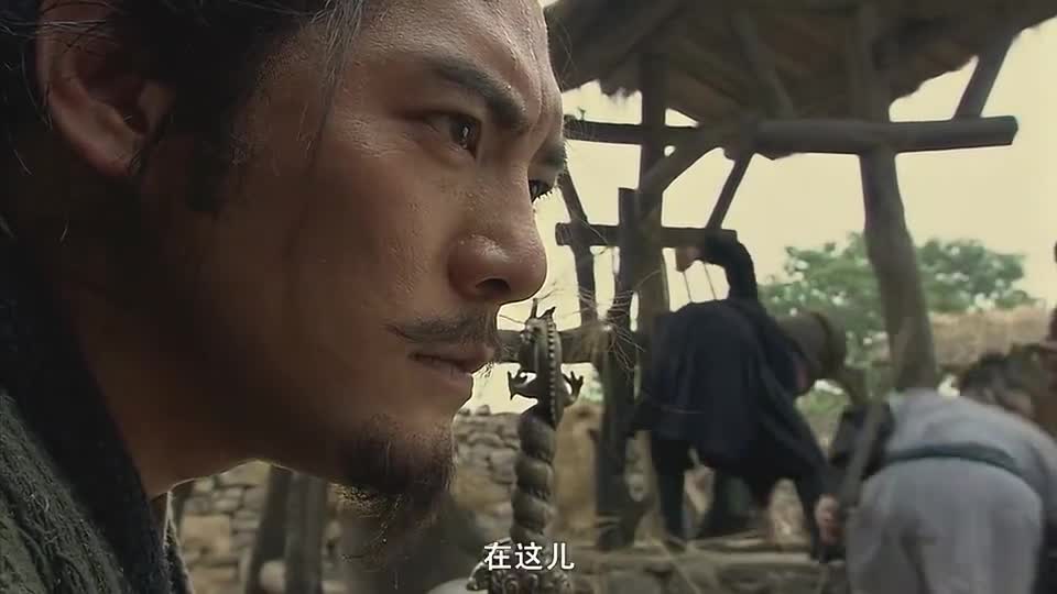 新水浒传即便落魄至此方腊还是要摆出皇帝派头