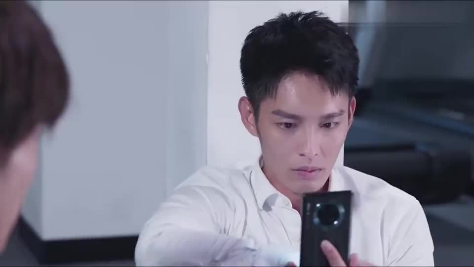 历腾放不下阮念初决定追妻火葬场了