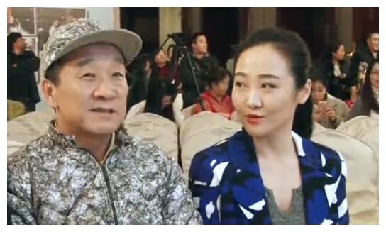 著名笑星刘亚津:为40块演出费"无暇"陪产妻子,今61岁生活幸福