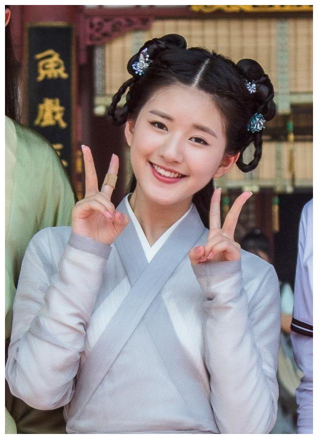 《传闻中的陈芊芊》:赵露思,你老演这种角色是出不了圈的