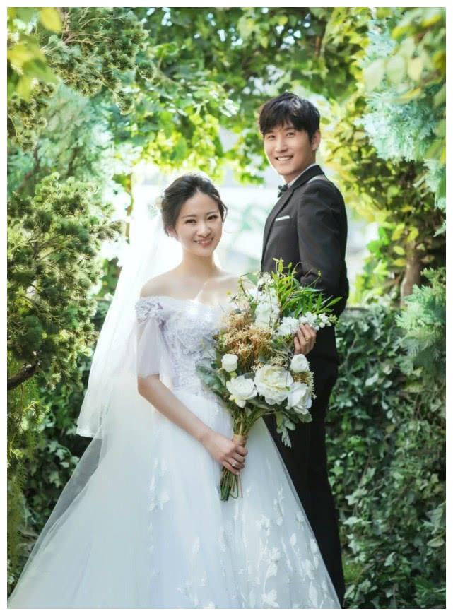 是甥舅,现实亲兄弟,今小9岁弟弟比哥哥还火|马可|甥舅|马赫_新浪新闻