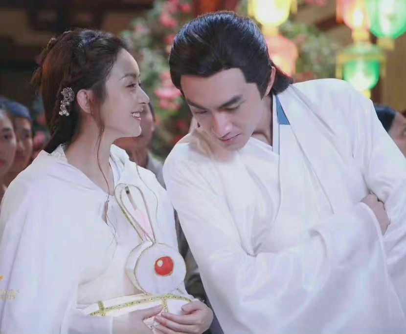 赵丽颖林更新再合作时隔5年主演新剧与凤行两人同框养眼