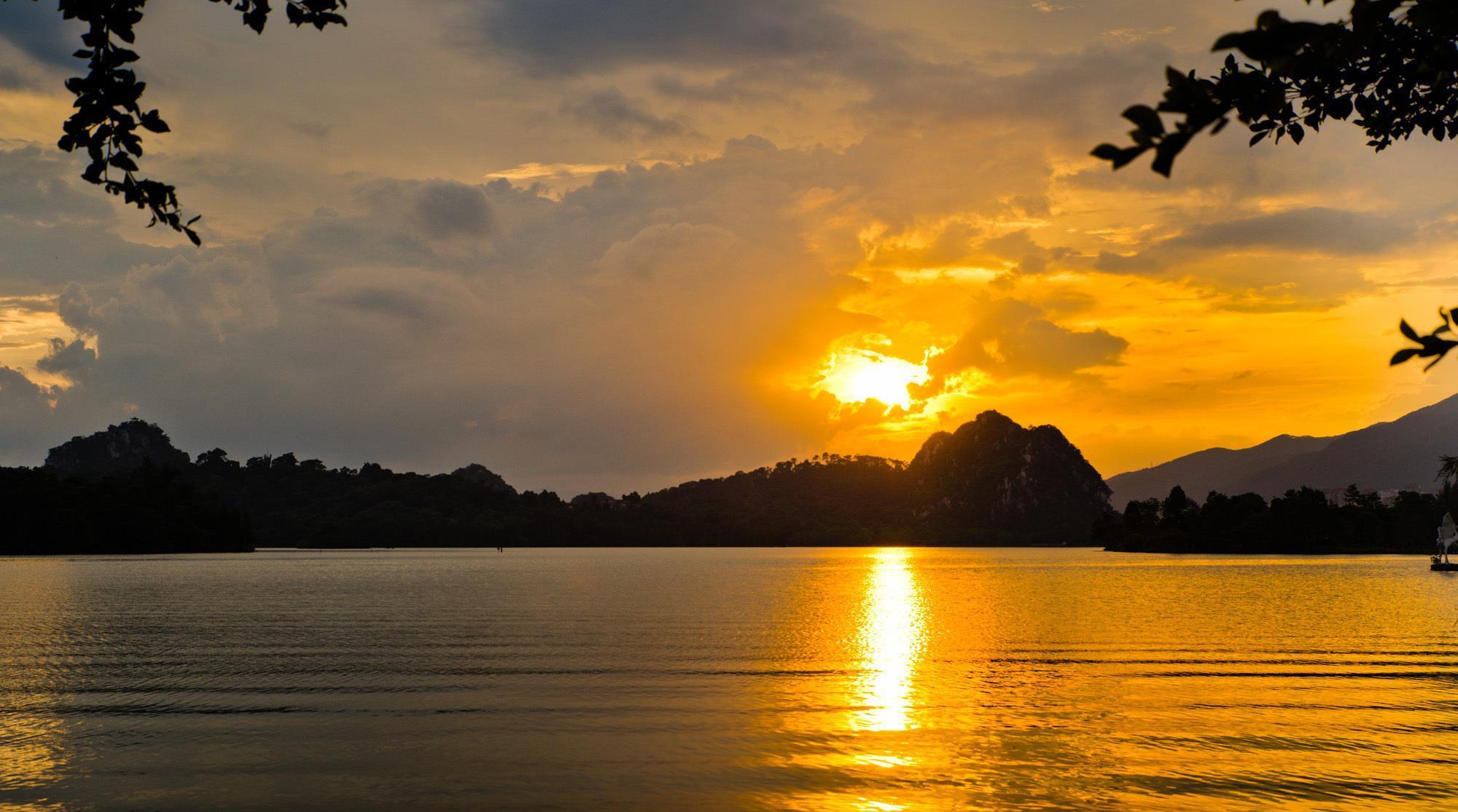 广东首个国家湿地公园,就藏肇庆市,其自然风光绚丽山水融为一体