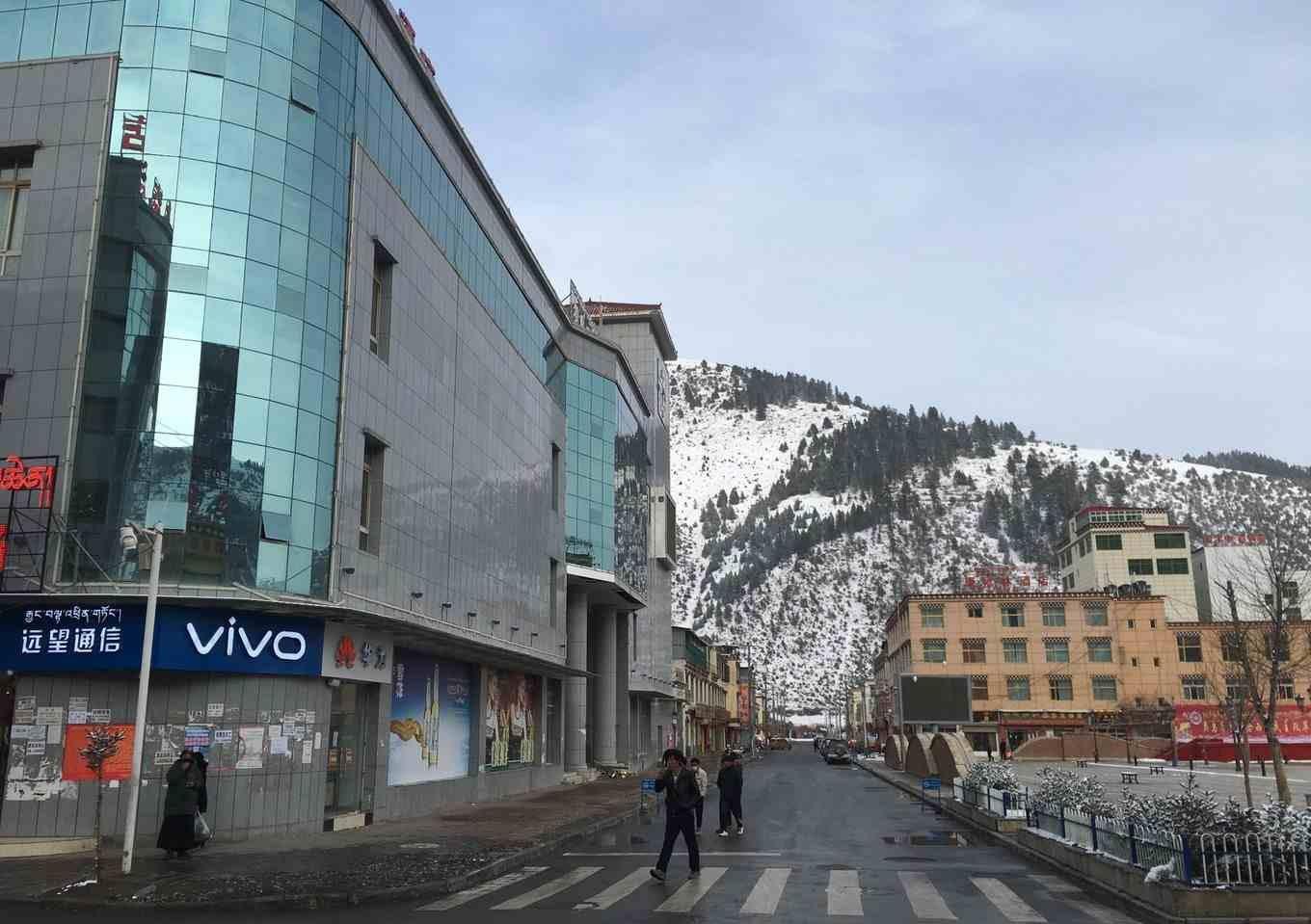 游记:到达类乌齐县城