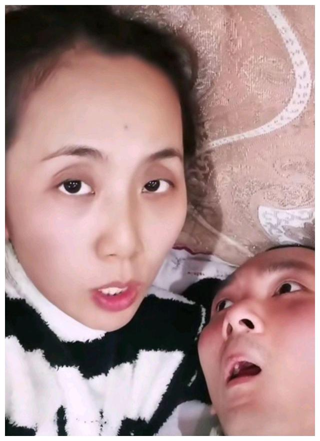 37岁女网红照顾植物人男友四年,没一句怨言,自愿为他挣钱养家|刘宁