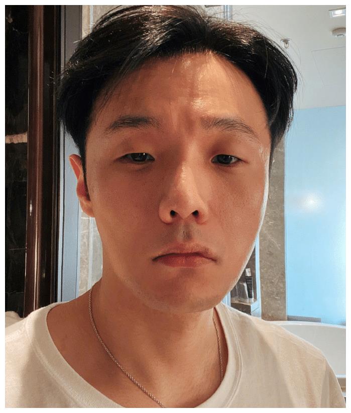 有种整容叫新婚半年李荣浩还是那个李荣浩杨丞琳判若两人