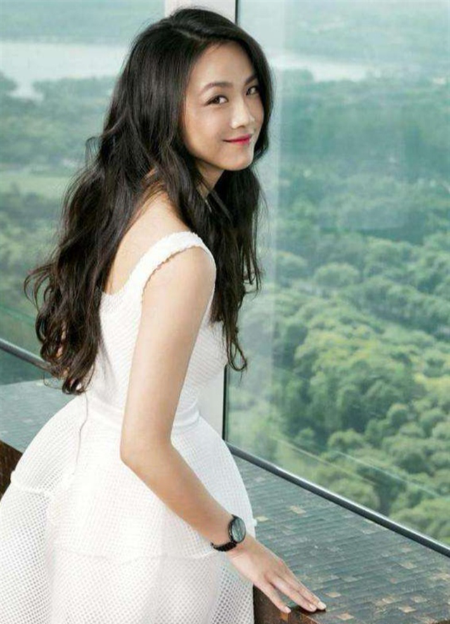 汤唯再现夫妻档女主角，与<a href=