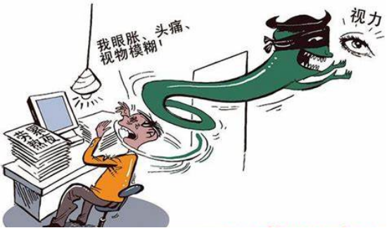 玩手机危害大关灯玩手机危害更大