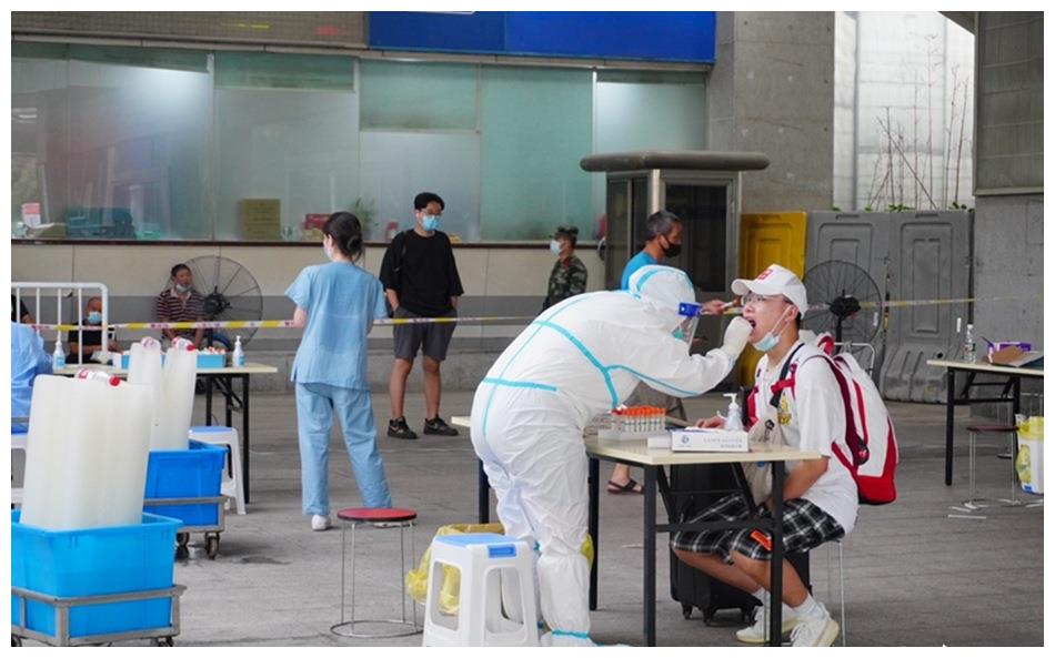 探访南京站核酸检测采样点：旅客6小时可拿结果休闲区蓝鸢梦想 - Www.slyday.coM