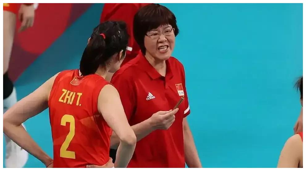 中国女排对决美国队，郎平或率先变阵，福将刘晓彤有望登场！休闲区蓝鸢梦想 - Www.slyday.coM