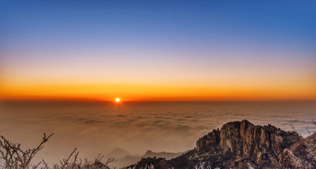 泰山会当凌绝顶一览众山小