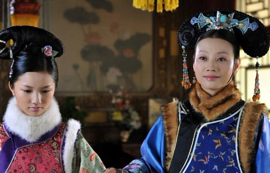 后来端妃就嫁给了还是皇子的雍正,并且也成为了雍正身边的侧福晋,等到