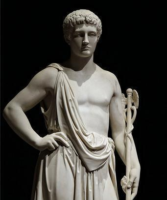 苏格拉底与波拉克西特列斯古希腊艺术的自觉意识和规矩意识