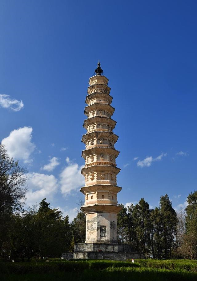 五一宅家不无聊,带你云游——大理天龙寺