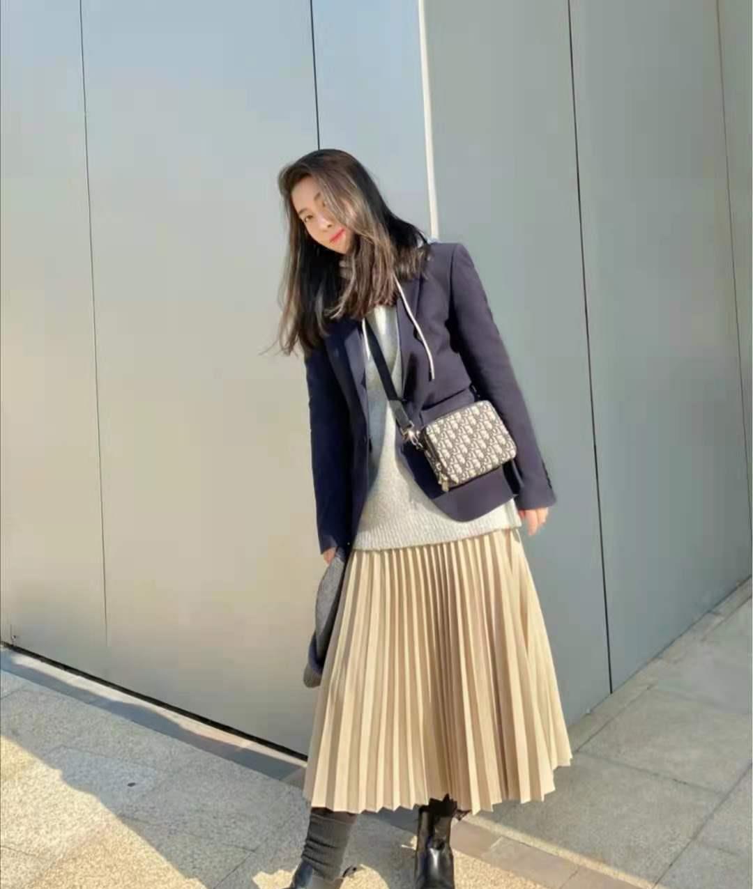 日本女人不露腰不露腿，穿搭也很美，原来是因为有这四个法则休闲区蓝鸢梦想 - Www.slyday.coM