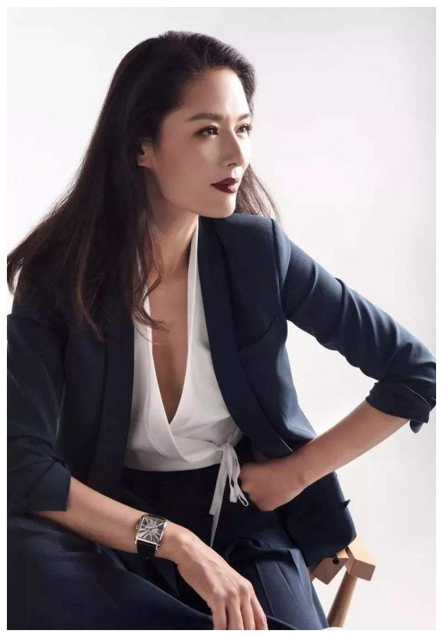 亚洲第一名模马艳丽:被央视导演抛弃,后归隐山林种地今身价上亿