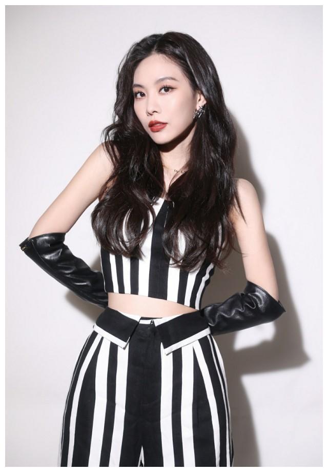 女神来袭女子组合missa主唱太后王霏霏