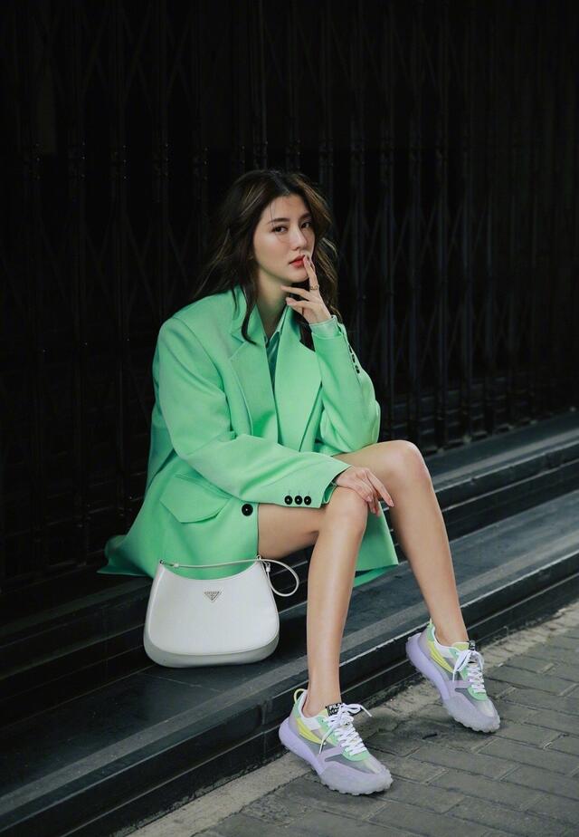 林峯上节目cue前任,吴千语却被富豪男友宠上天,比林峯更爱她