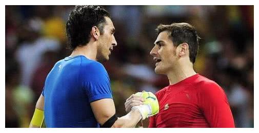 二十年两大最强门将当属布冯和卡西那两人pk谁更强呢卡西布冯门将