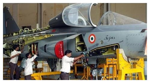 要和GC-1战斗机比?<a href=