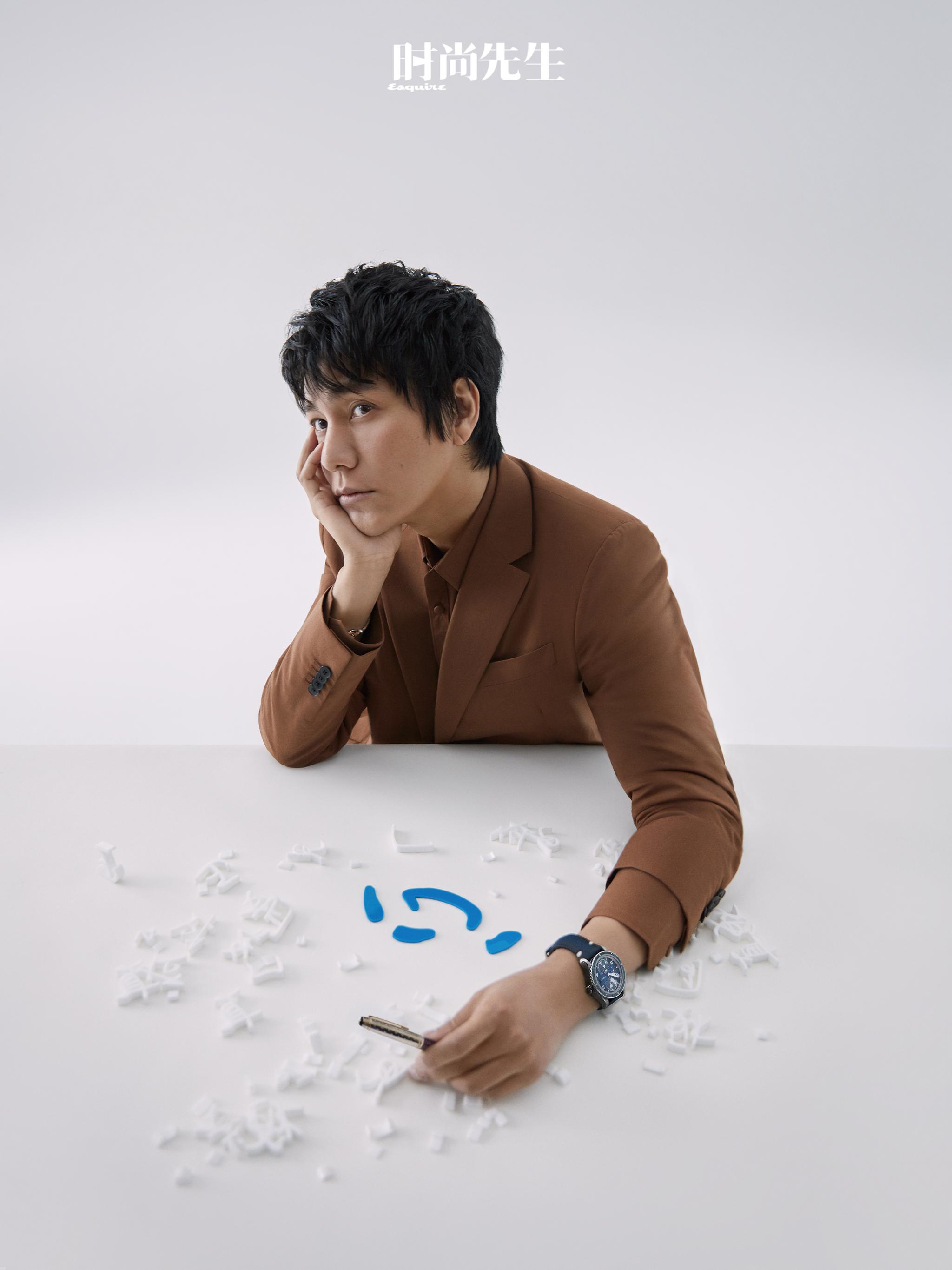 陈坤登《时尚先生》六月双封 汉字大片风骨奕奕