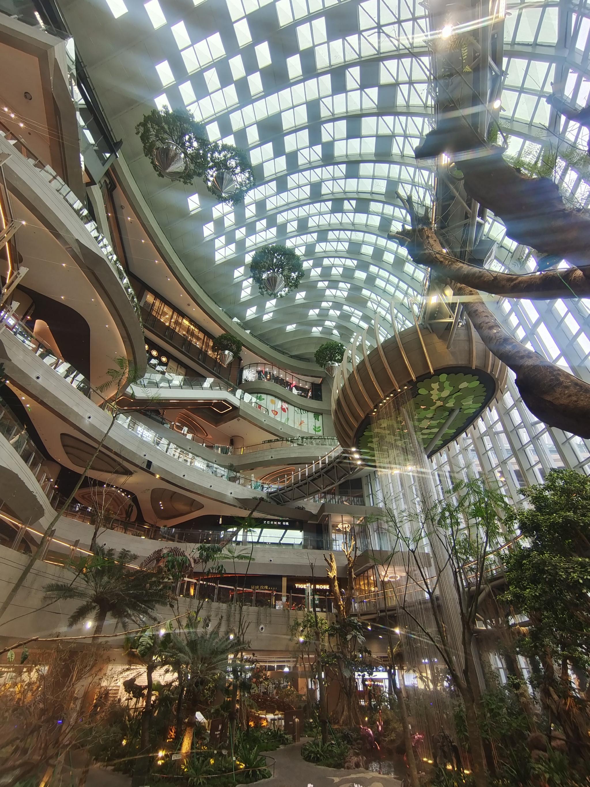 重庆光环购物中心像个大花园5__财经头条