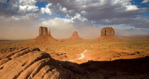 戈壁沙漠——世界上巨大的荒漠与半荒漠地区之一