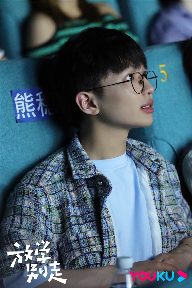 看片会现场,几位主创不仅分享了自己对青春的理解,李婷婷,姚弛,熊稳稳