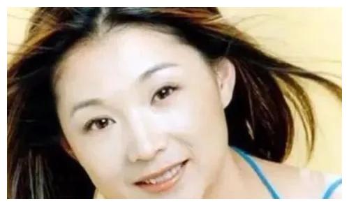 16年前女友出车祸成植物人终去世,张译走不出来,直到遇到钱琳琳