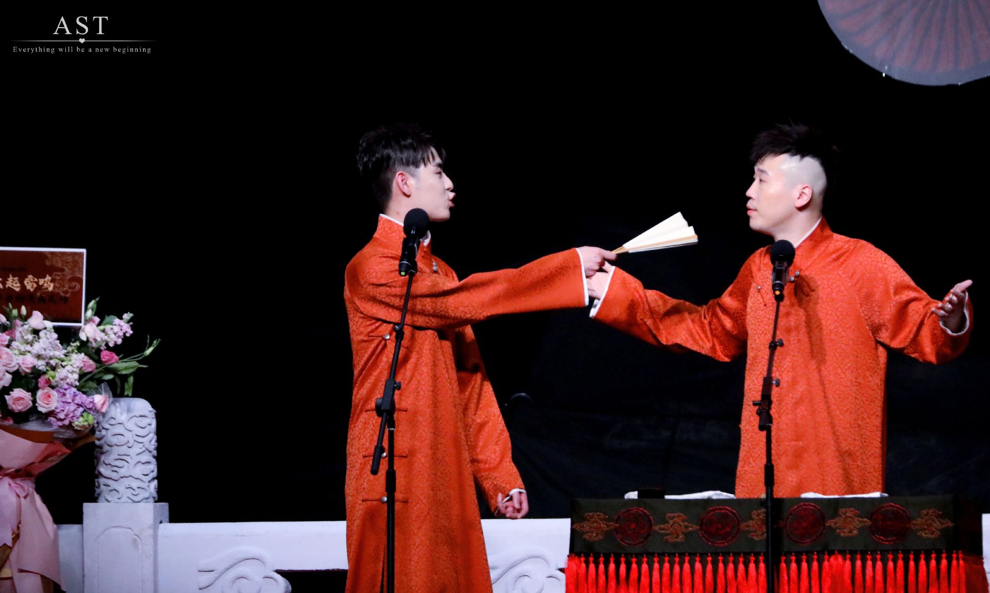 张云雷杨九郎,期待今年专场__财经头条