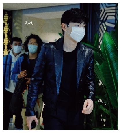 《密室大逃脱》第三季首发阵容均出炉,路透照曝光,你期待么?休闲区蓝鸢梦想 - Www.slyday.coM 《密室大逃脱》第三季首发阵容均出炉,路透照曝光,你期待么?休闲区蓝鸢梦想 - Www.slyday.coM