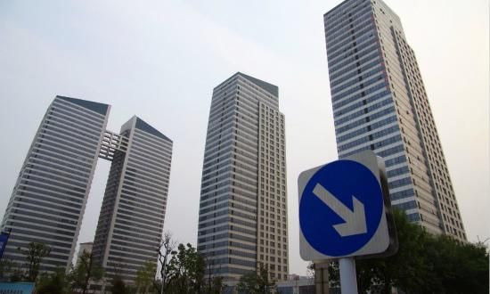 重磅信号!时隔十年,李嘉诚杀回内地房地产市场,拐点将到来?休闲区蓝鸢梦想 - Www.slyday.coM 重磅信号!时隔十年,李嘉诚杀回内地房地产市场,拐点将到来?休闲区蓝鸢梦想 - Www.slyday.coM