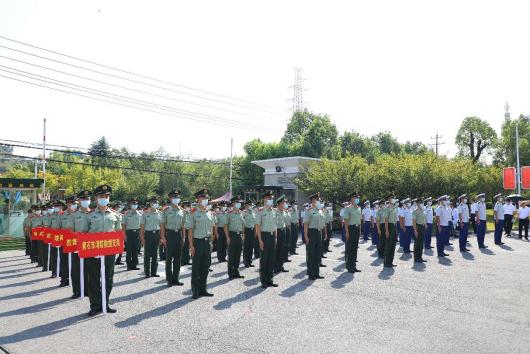湖北省2022年“送政策、送培训、送岗位”进军营活动在黄石举行