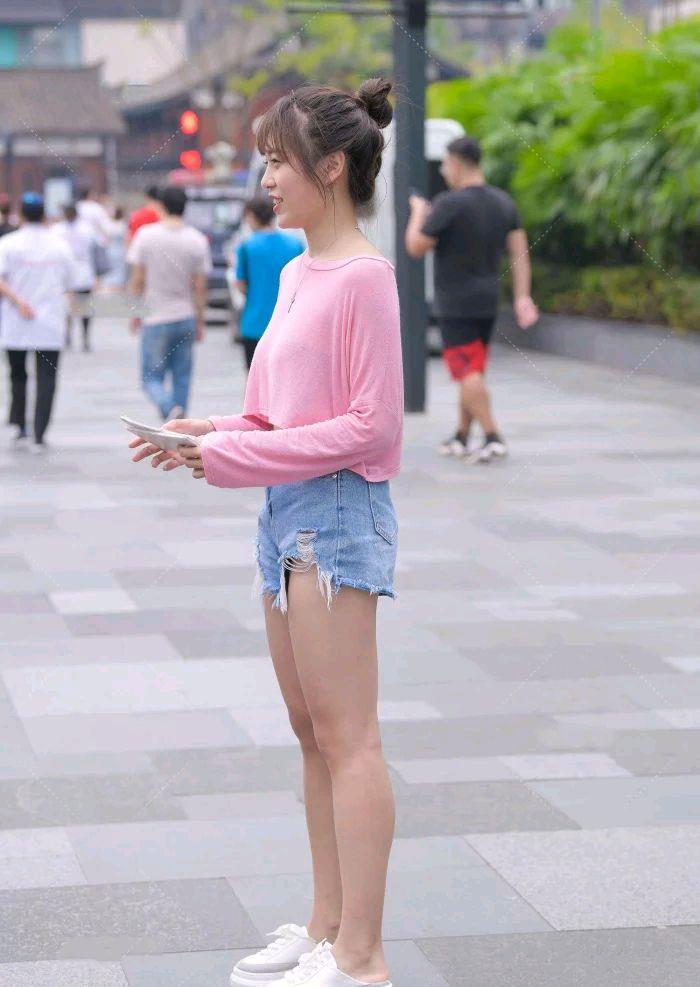 “五五开”身材怎么办？小姐姐们教你通过穿搭优化身材比例的方法