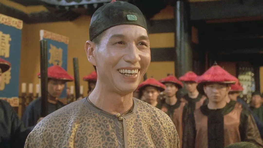 他是香港电影的金牌配角一张脸演出万千人生如今81岁仍未退休