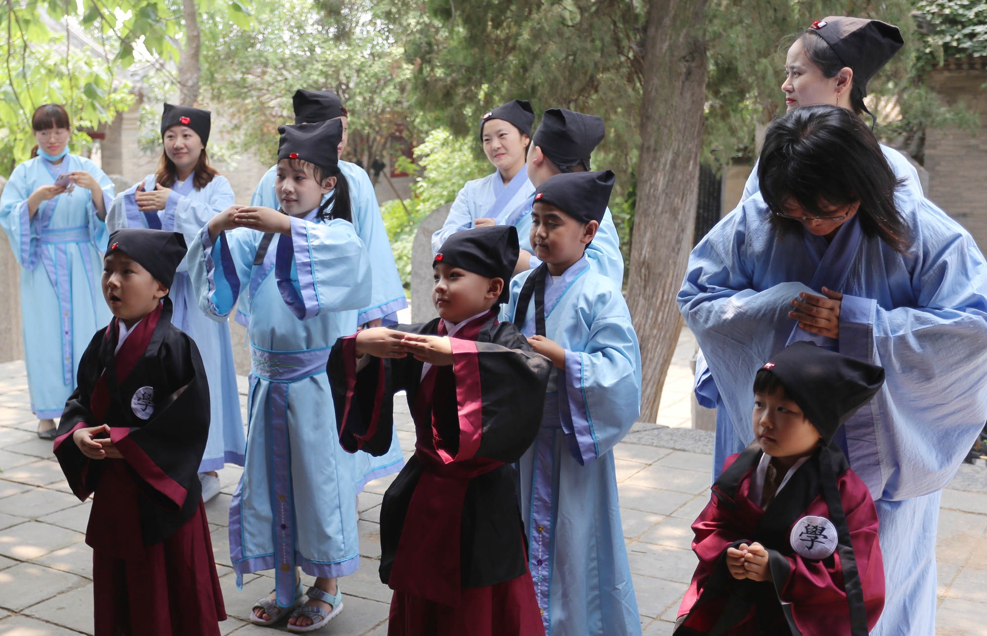 感受传统文化 学习国学礼仪