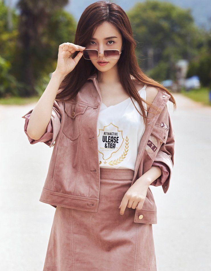 王晓晨化身酷帅女孩,诠释个性质感,尽显女神气质_高清图集_新浪网