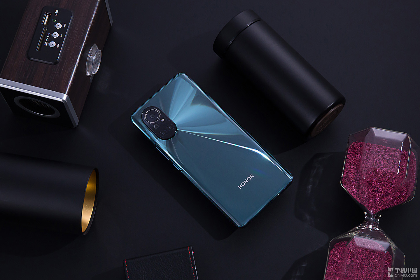 铸就难得的轻奢品质荣耀v40轻奢版图赏