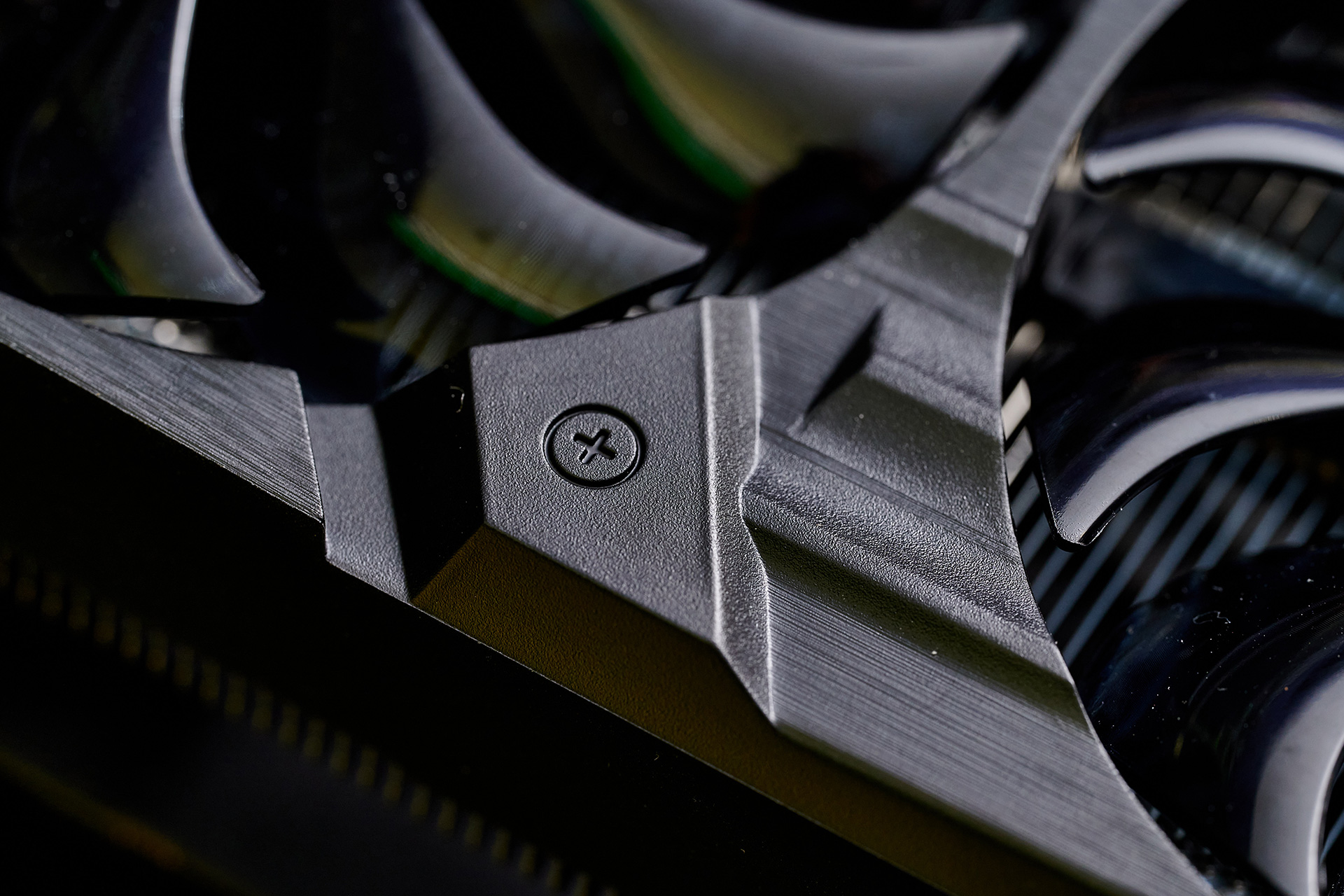 满满的金属味道昂达rtx3060显卡图赏