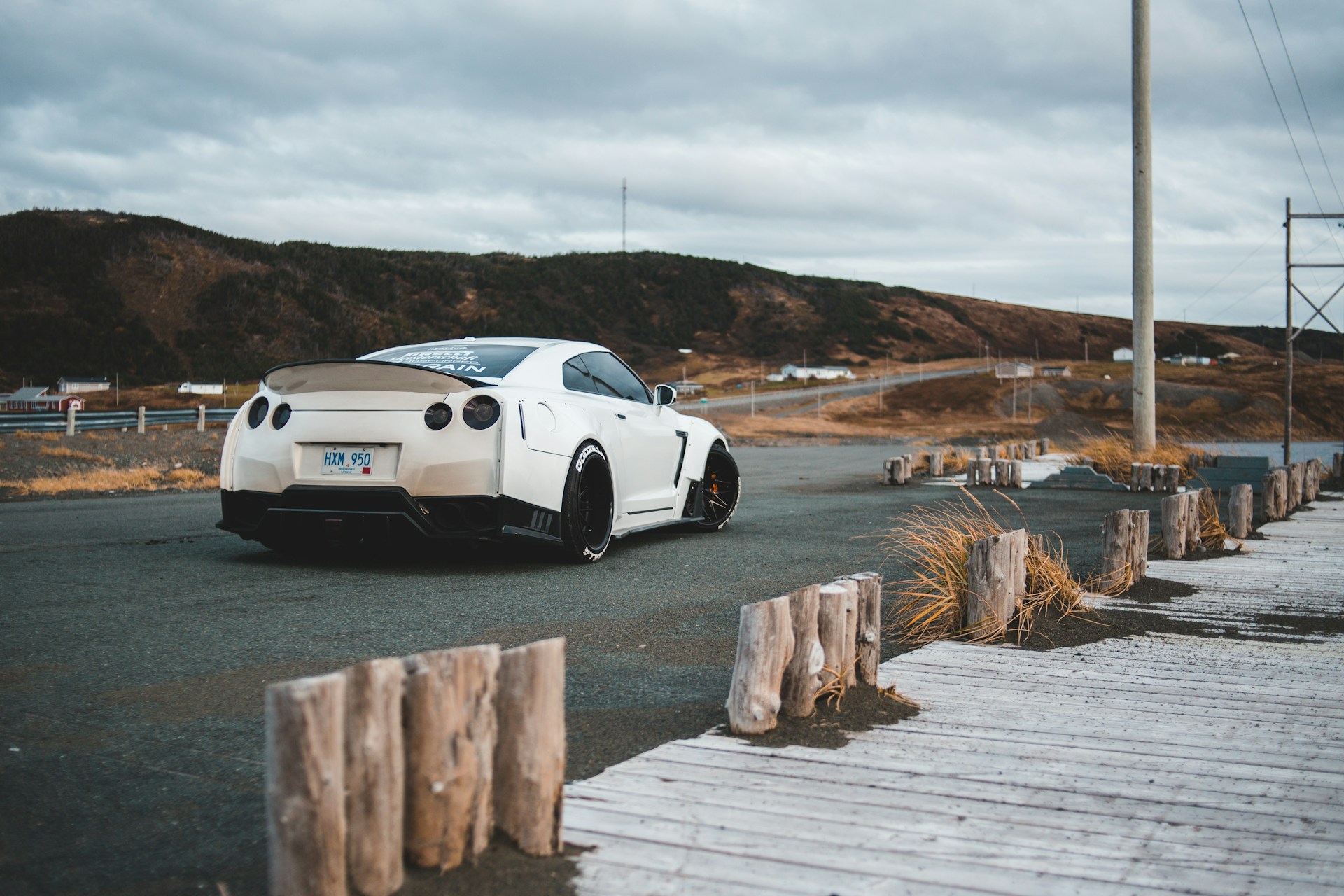 又一“神车”停产了，平民超跑的未来又在何方呢？