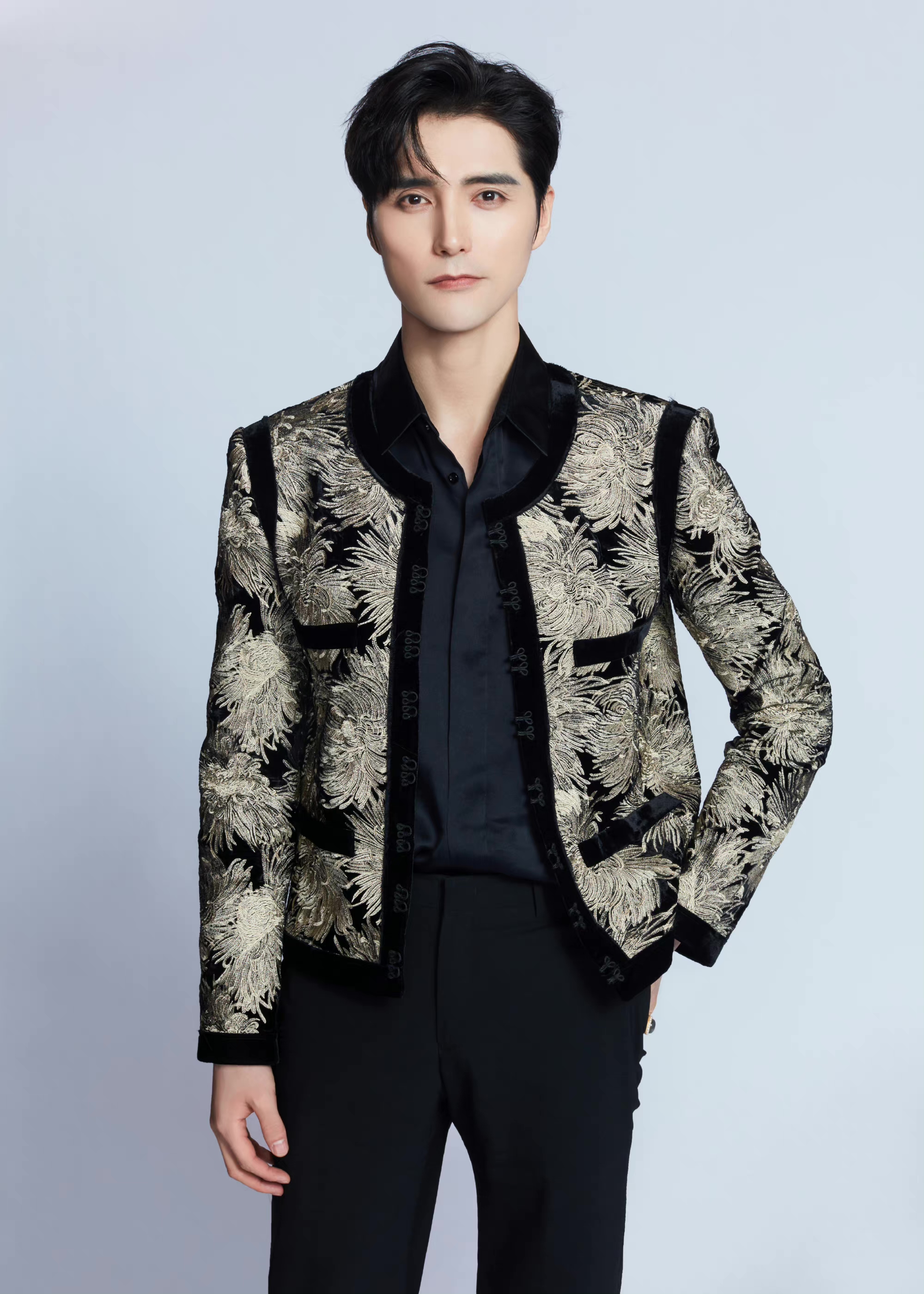 阿云嘎爱乐之都共情音乐剧演员经历温情关注背后的付出