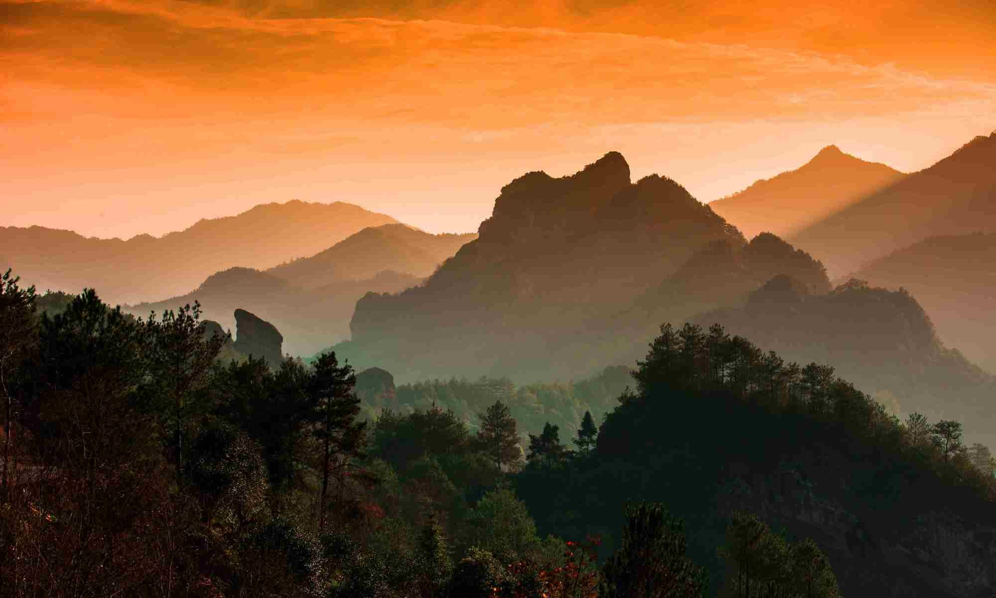在家看天下最美的福建明溪巍巍君子峰