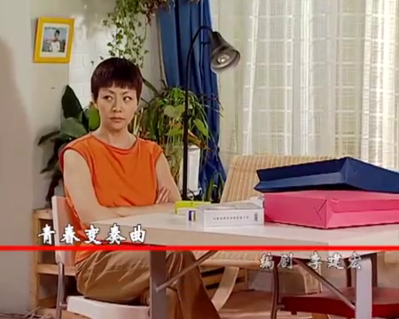 家有儿女第一季第54集：小雪装模作样学大人，浓妆艳抹吓坏刘梅_新浪新闻
