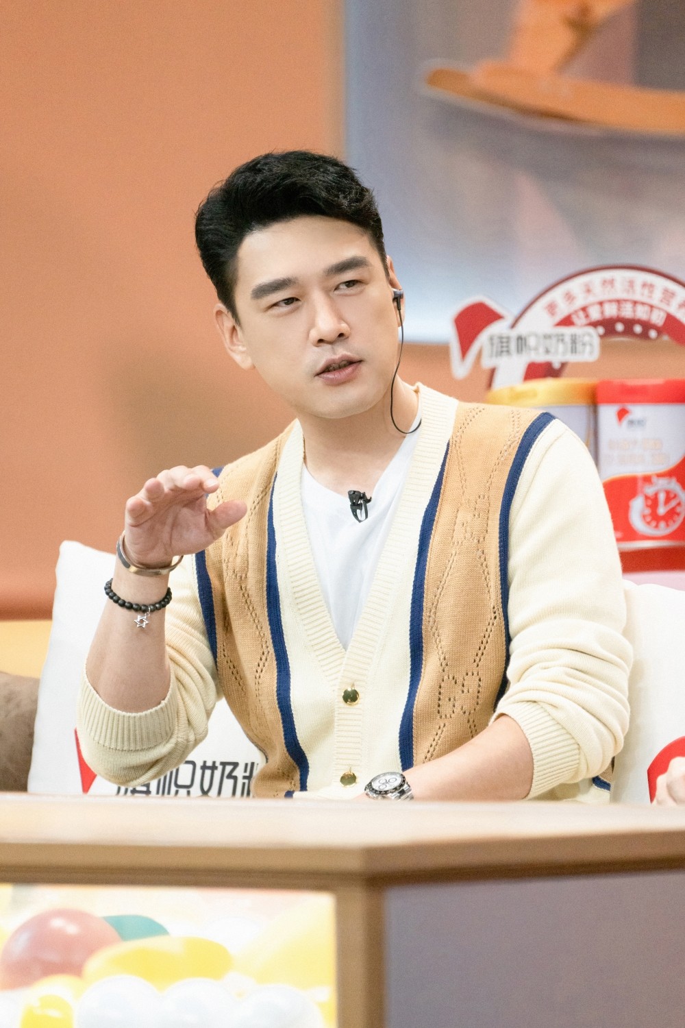 王耀庆新综艺化身金句达人率真表态超级钢燃爆全场