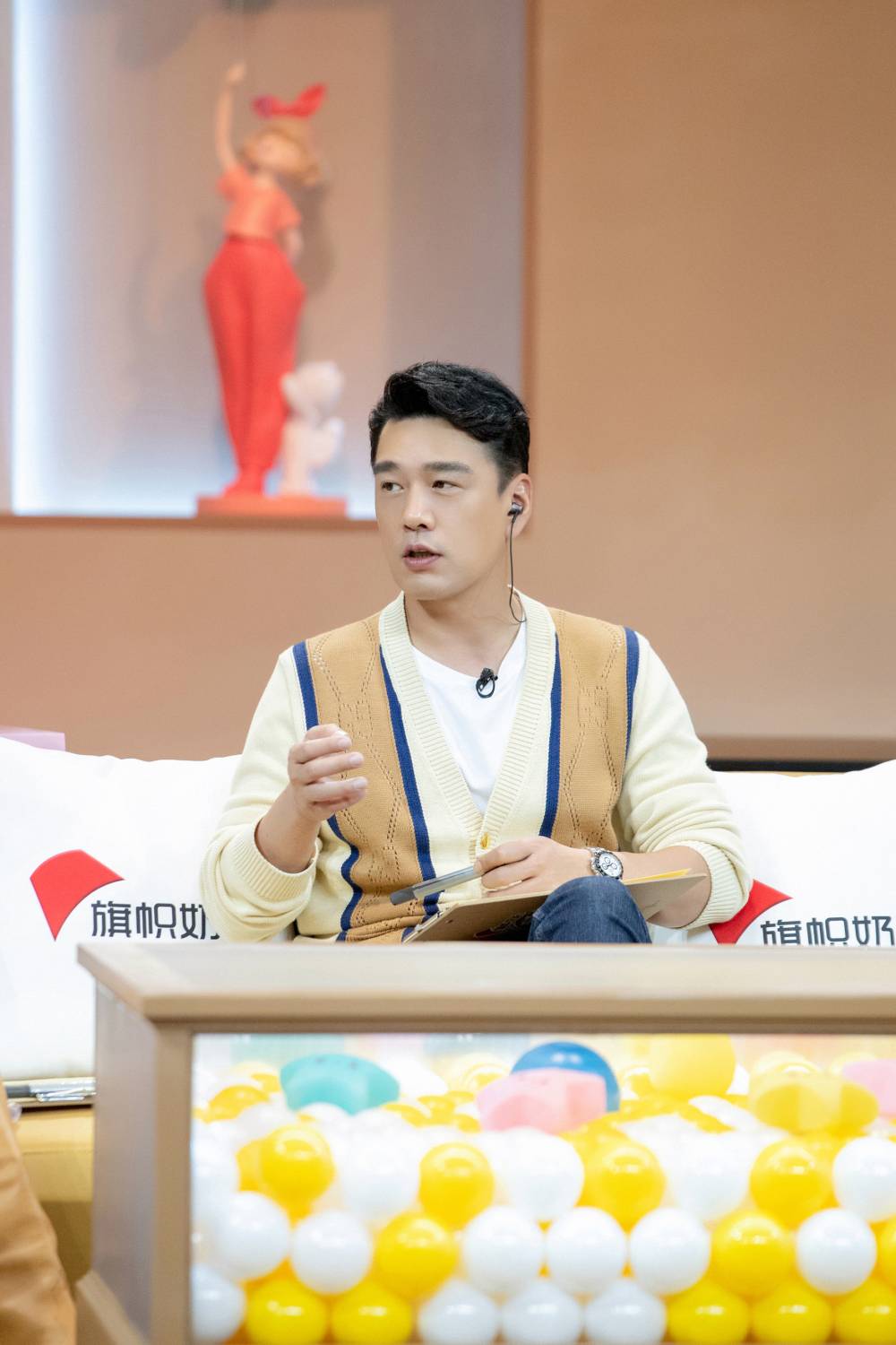 王耀庆新综艺化身金句达人率真表态超级钢燃爆全场