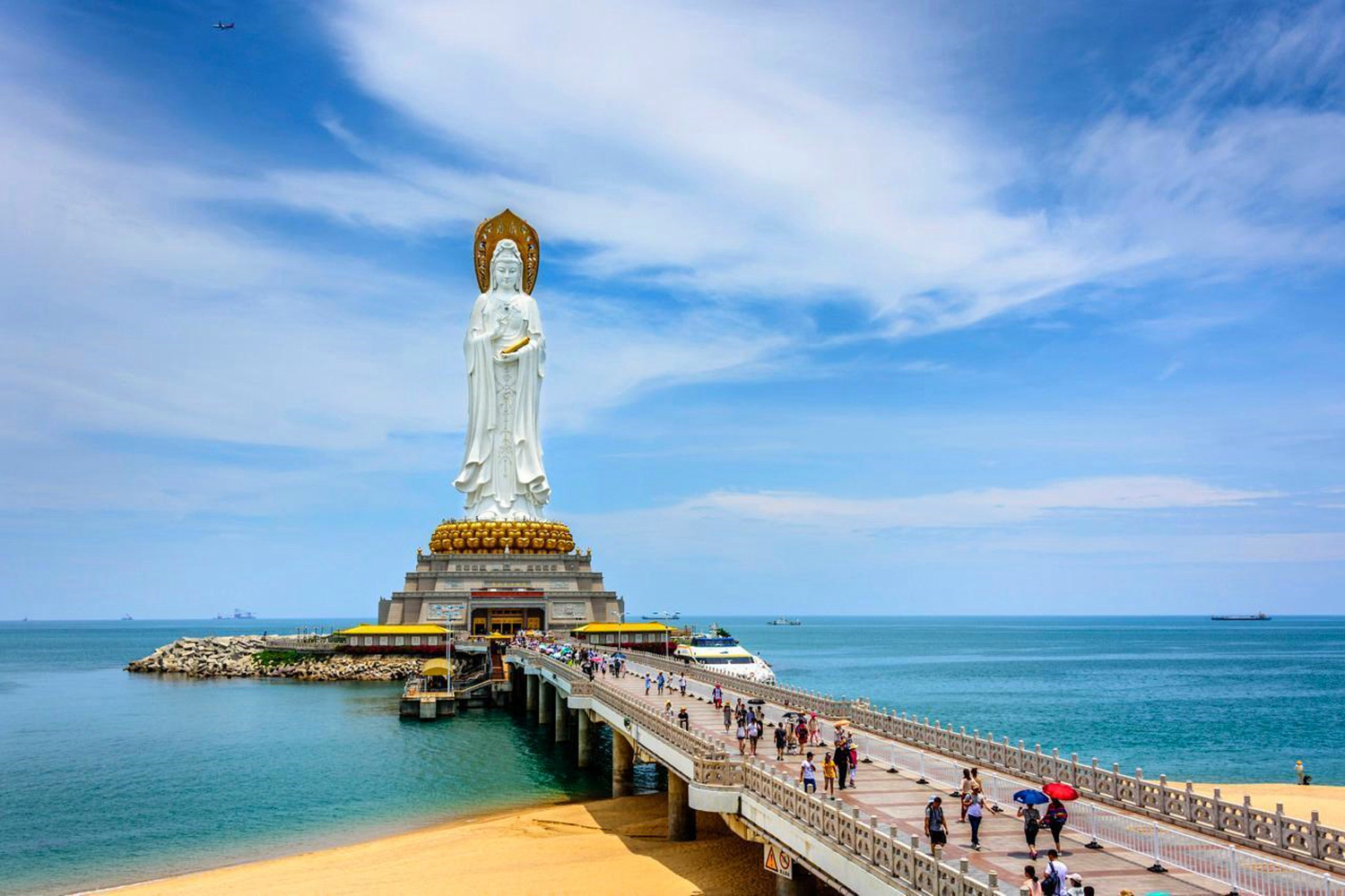 三亚有座南海观音塑像规模达世界之最知道在三亚哪里吗